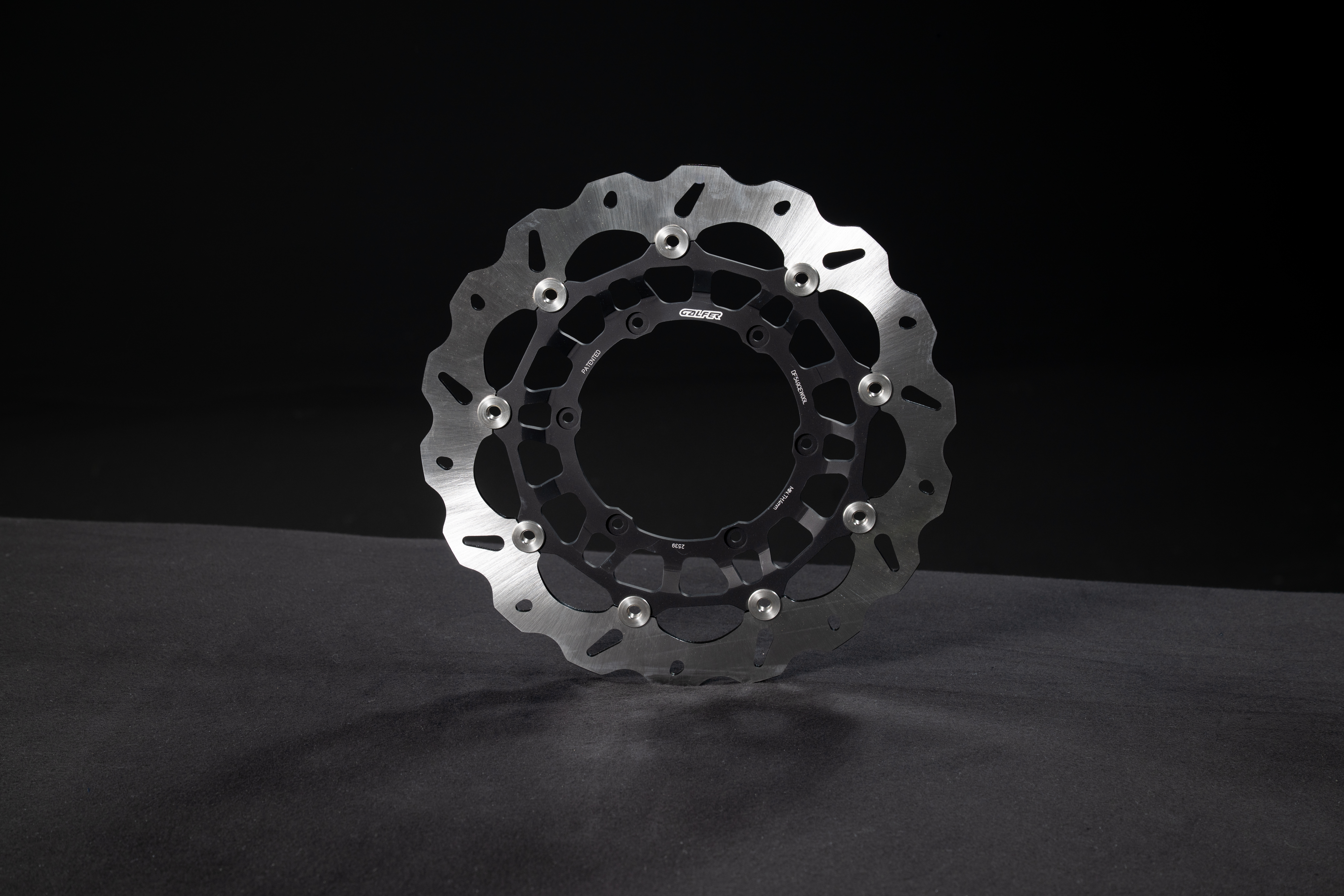2qvR5cMixG_251029_SM-SpareParts___@syovanvliet_80730_HR.jpg