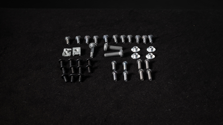 3Djz90tp7e_251217_SpareParts_BodyKItBoltKit__@syovanvliet_81669_WEB.jpg