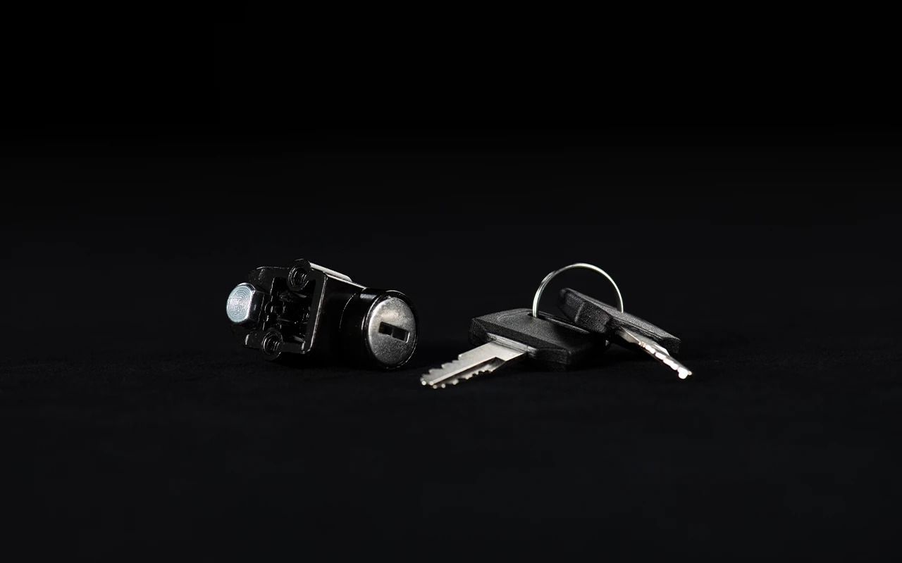 VjJWiRr9Fj_keylockkit.jpg