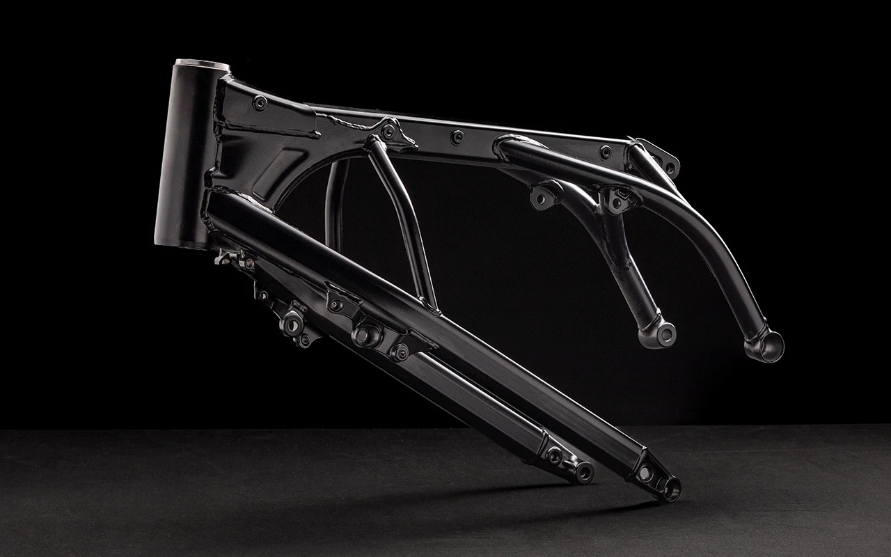 GI8mafAyHm_Frame.jpg
